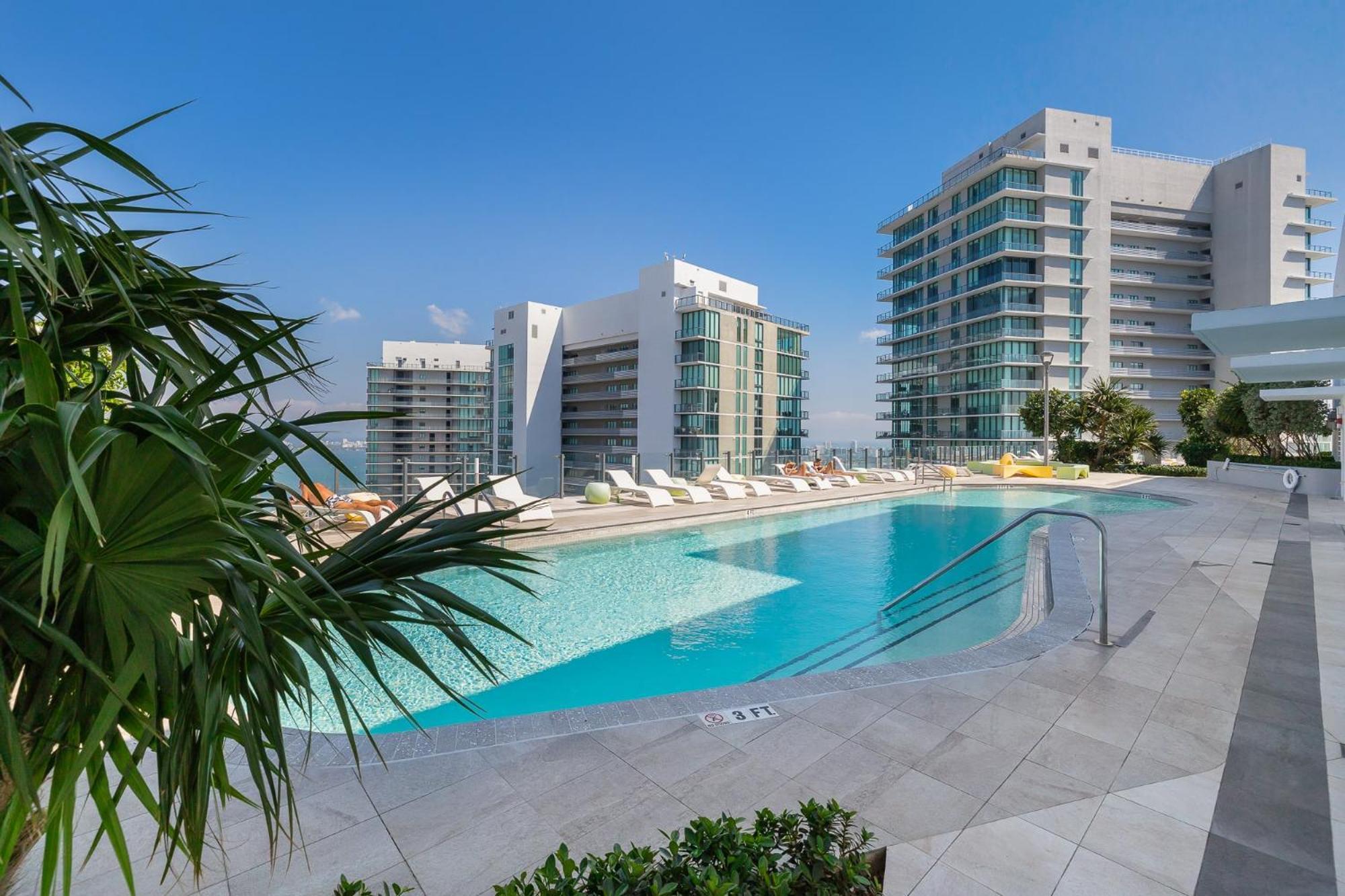 Unique High-Rise Condo In Miami Kültér fotó